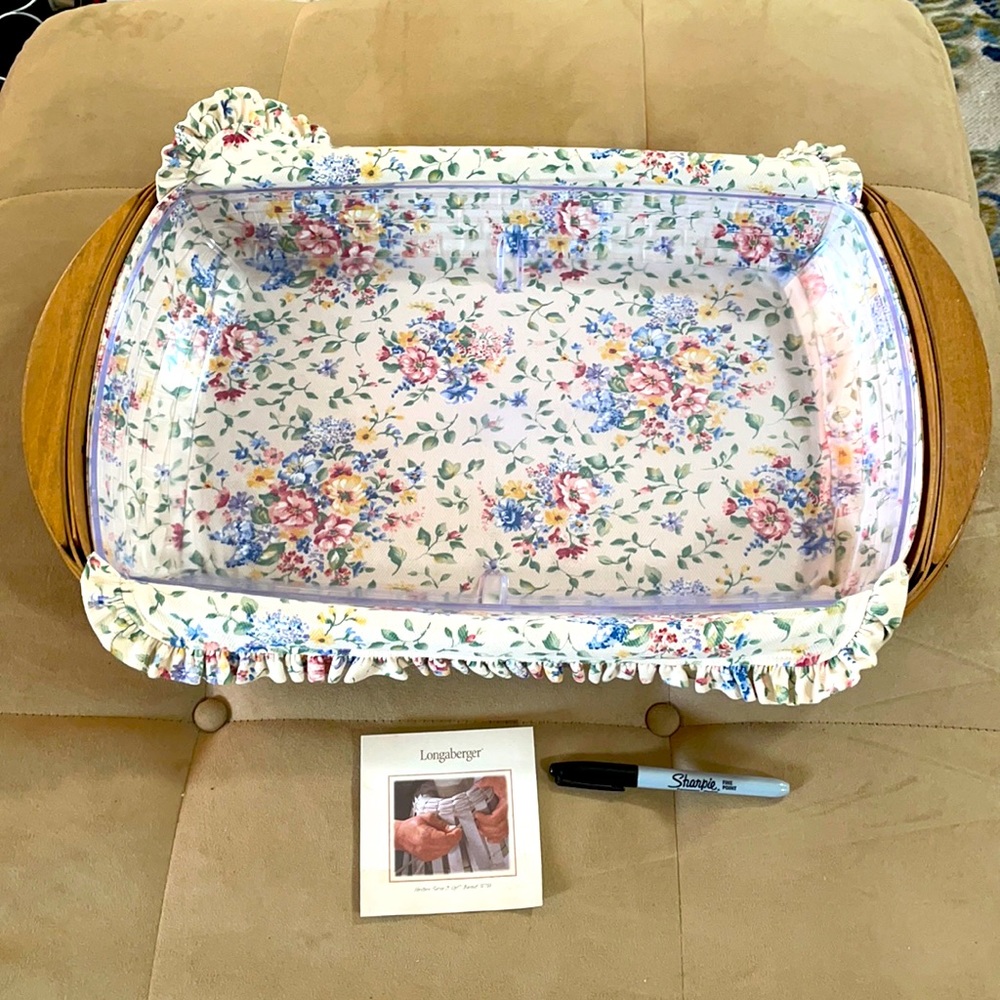 Large Longaberger Hostess Serve It Up basket liner